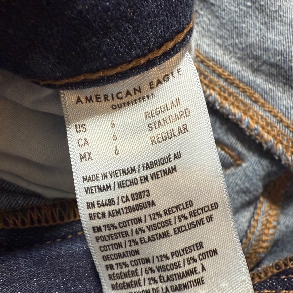 AE NEXT LEVEL LOW-RISE KICK BOOTCUT JEAN - Picture 9 of 10